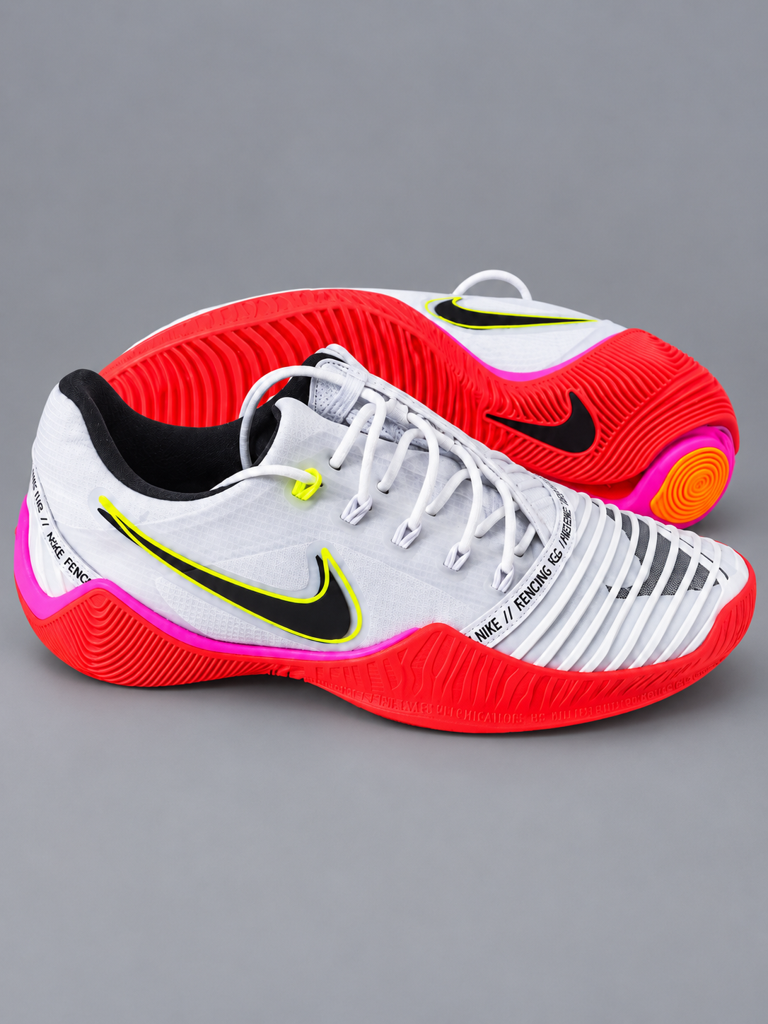Nike Ballestra 2: White/Black/Crimson (121)
