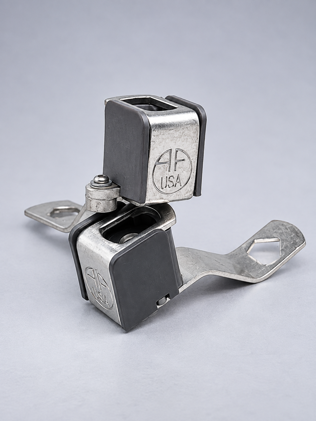 AF Foil Socket: Bayonet